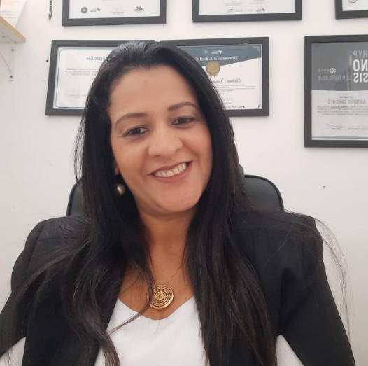 Foto de Luana, da Rei do Dente
